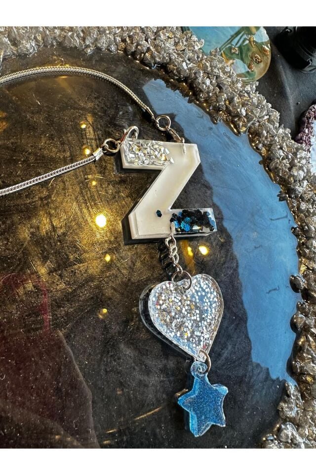 Z Harf Beyaz Zemin Üzeri Gümüş Lacivert Pullu Dikiz Ayna Süsü Set