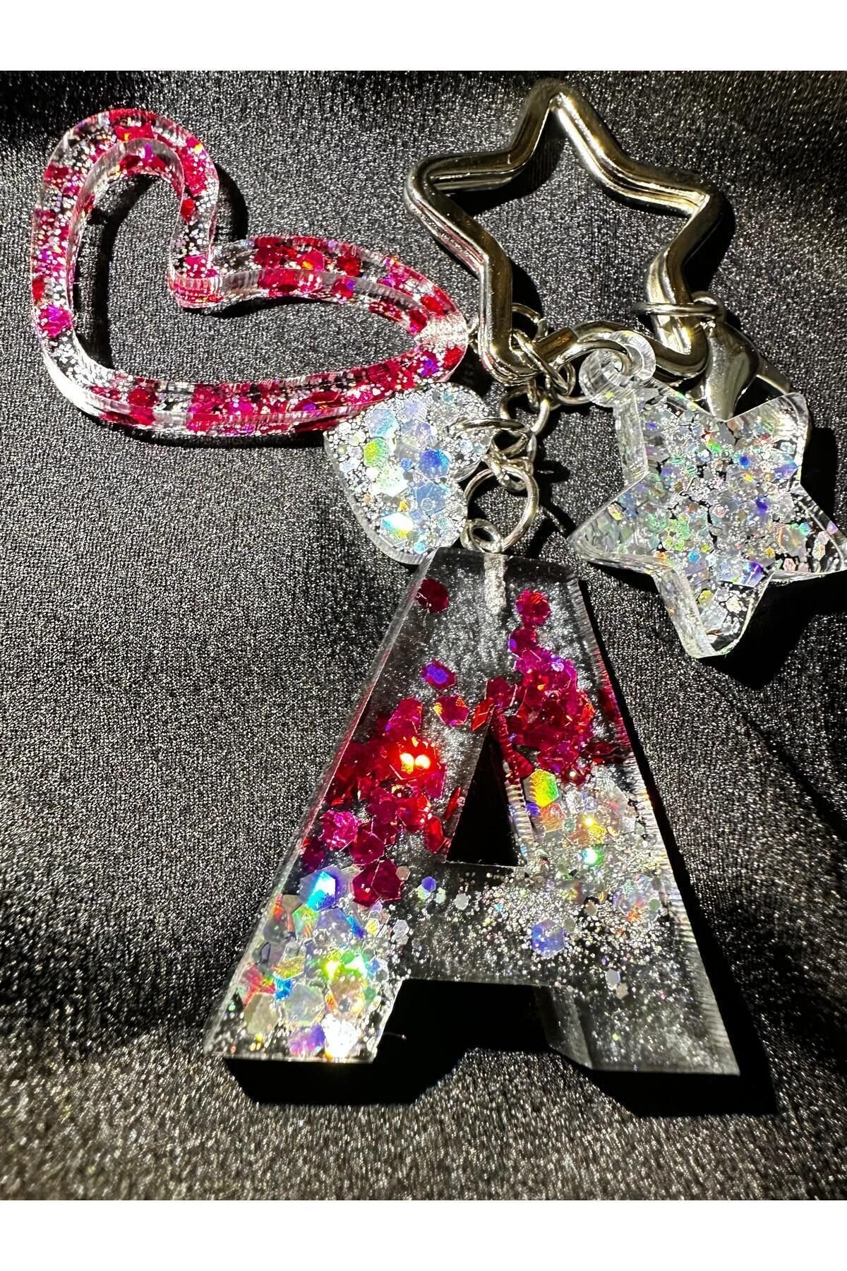 A Harf Antrasit Gri Renk Fuşya Glitter Yıldız Kancalı VIP Ekstra Figürlü Epoksi Harf Anahtarlık
