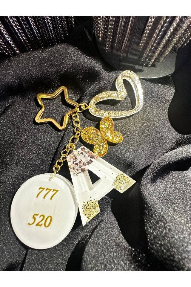 A Harf Gold Yıldız Halka VIP Şans Rakamlı Ekstra Figürlü Epoksi Harf Anahtarlık Hediyelik Anahtarlı