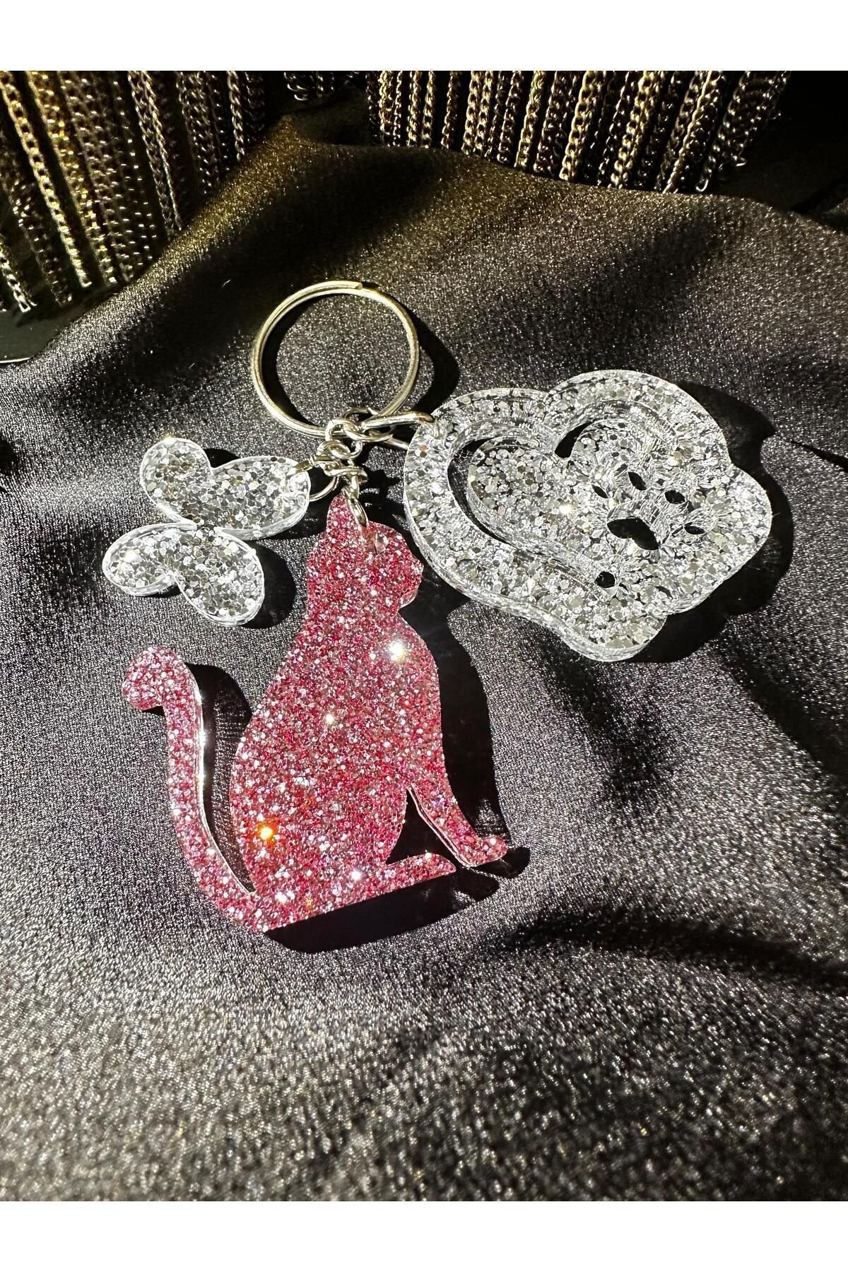 Kedi Anahtarlık Pudra Pembe ve Gümüş Sim Ekstra Figürlü Epoksi Harf Anahtarlık Hediyelik Anahtarlık