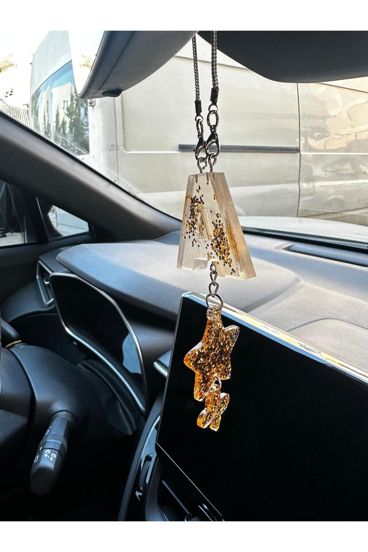 A Harf Gold Renk VIP Yıldız ve Kelebek Objeli Epoksi Dikiz Ayna Süsü Hediyelik Araba Süsü